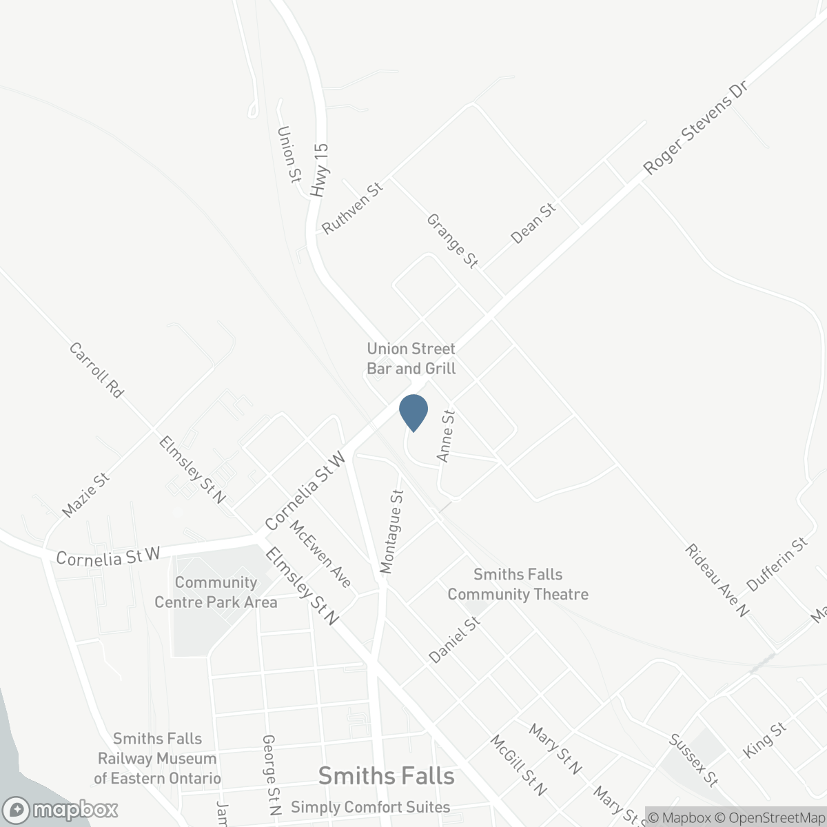 19 LEEDS STREET, Smiths Falls, Ontario K7A 2M6